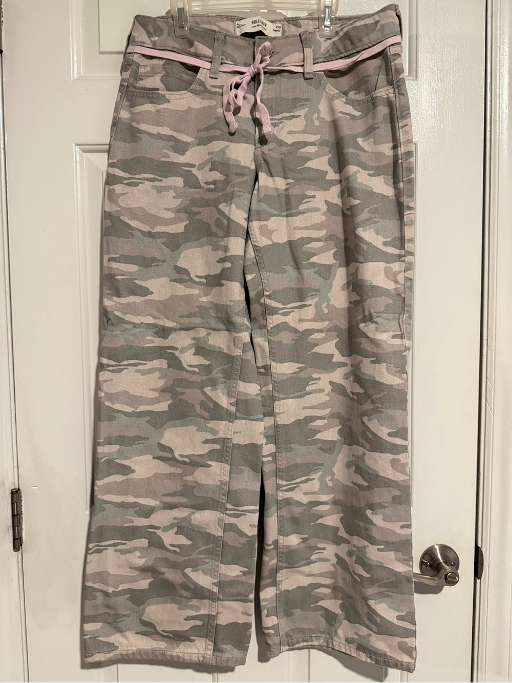 Hollister Pink & Gray Camo Low Rise Baggy Jeans